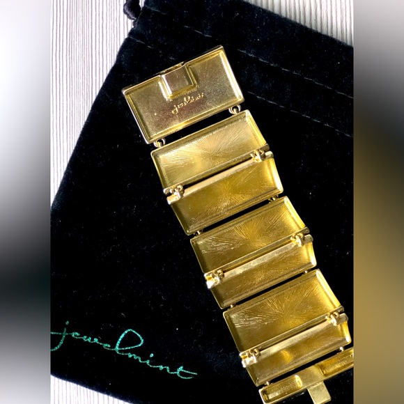 Jewelmint Bracelet - Picture 2 of 2